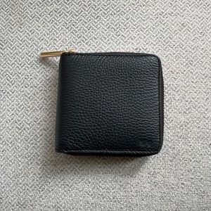 Cuyana Small Classic Zip Around Wallet